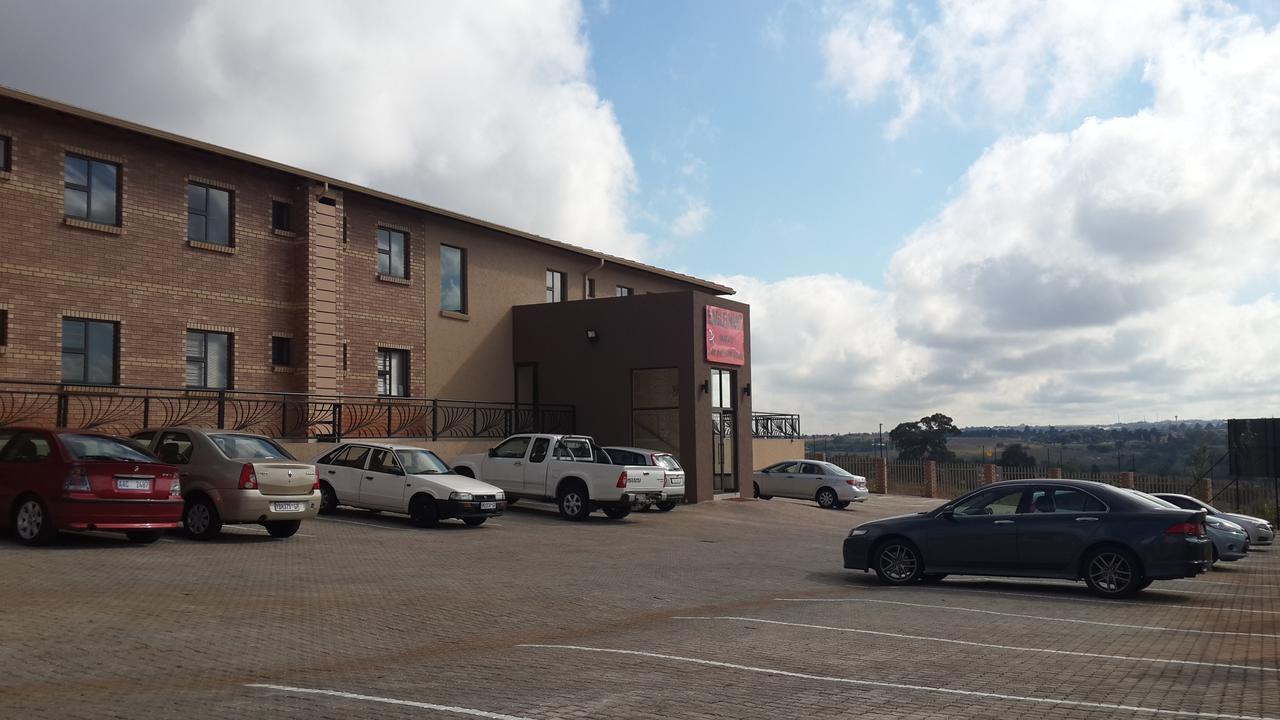 Eagle Nest Luxury Accommodation Roodepoort Exterior foto